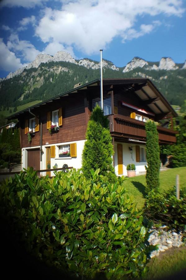 Free Spirit Chalet Fluehli ภายนอก รูปภาพ