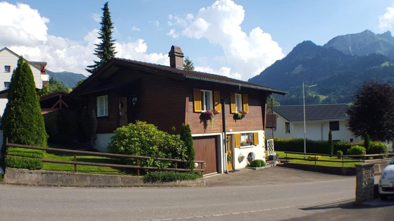 Free Spirit Chalet Fluehli ภายนอก รูปภาพ